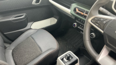 Dacia Spring 27kWh Extreme 65 48kW 5dr Auto Electric Hatchback